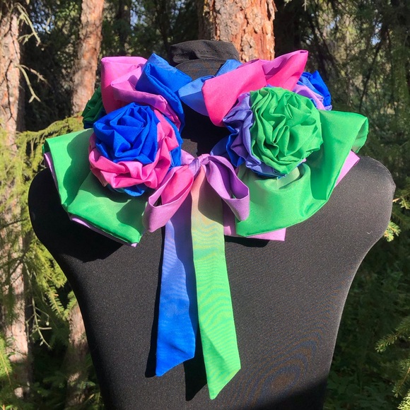 Colorful Ombré Double Layer Ruffle Circus Clown Ruff Tie Closure Large Flowers - Picture 7 of 11